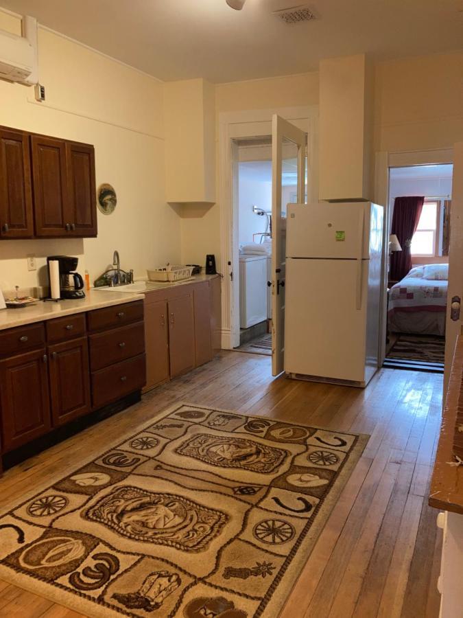 Historic Capitol Hotel Vacation Suites Downtown บัฟฟาโล ภายนอก รูปภาพ