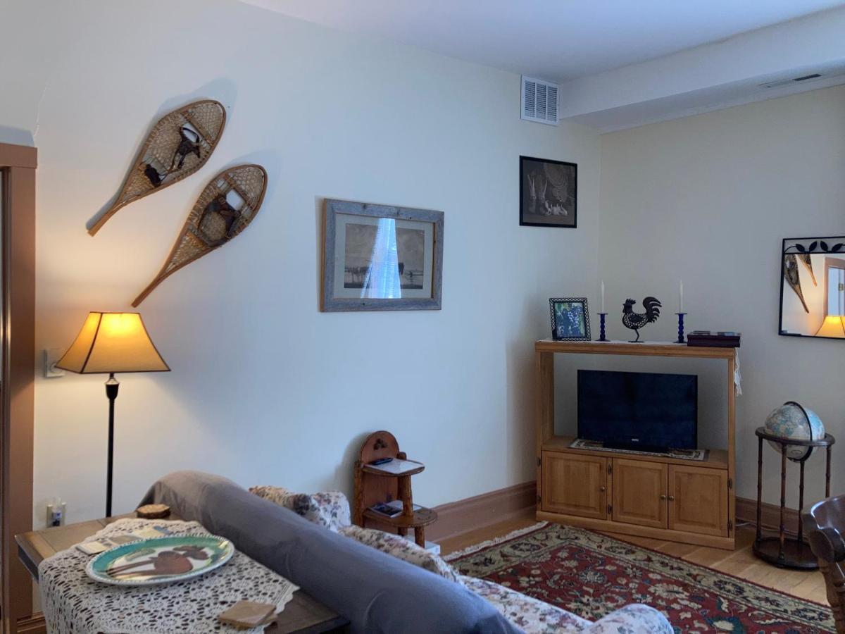 Historic Capitol Hotel Vacation Suites Downtown บัฟฟาโล ภายนอก รูปภาพ